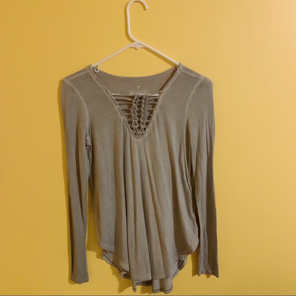 American Eagle Long-Sleeved T-Shirt